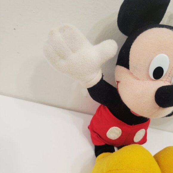 Vtg Applause 9" Mickey Mouse Plush Stuffed Toy - Picture 2 of 5